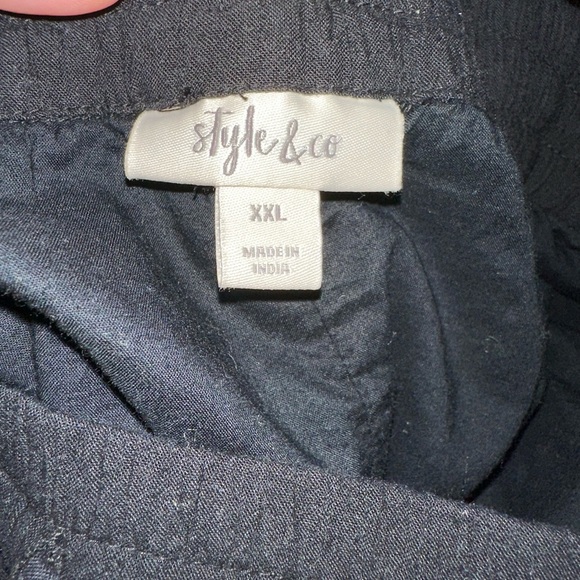 Black drawstring shorts - Picture 4 of 6